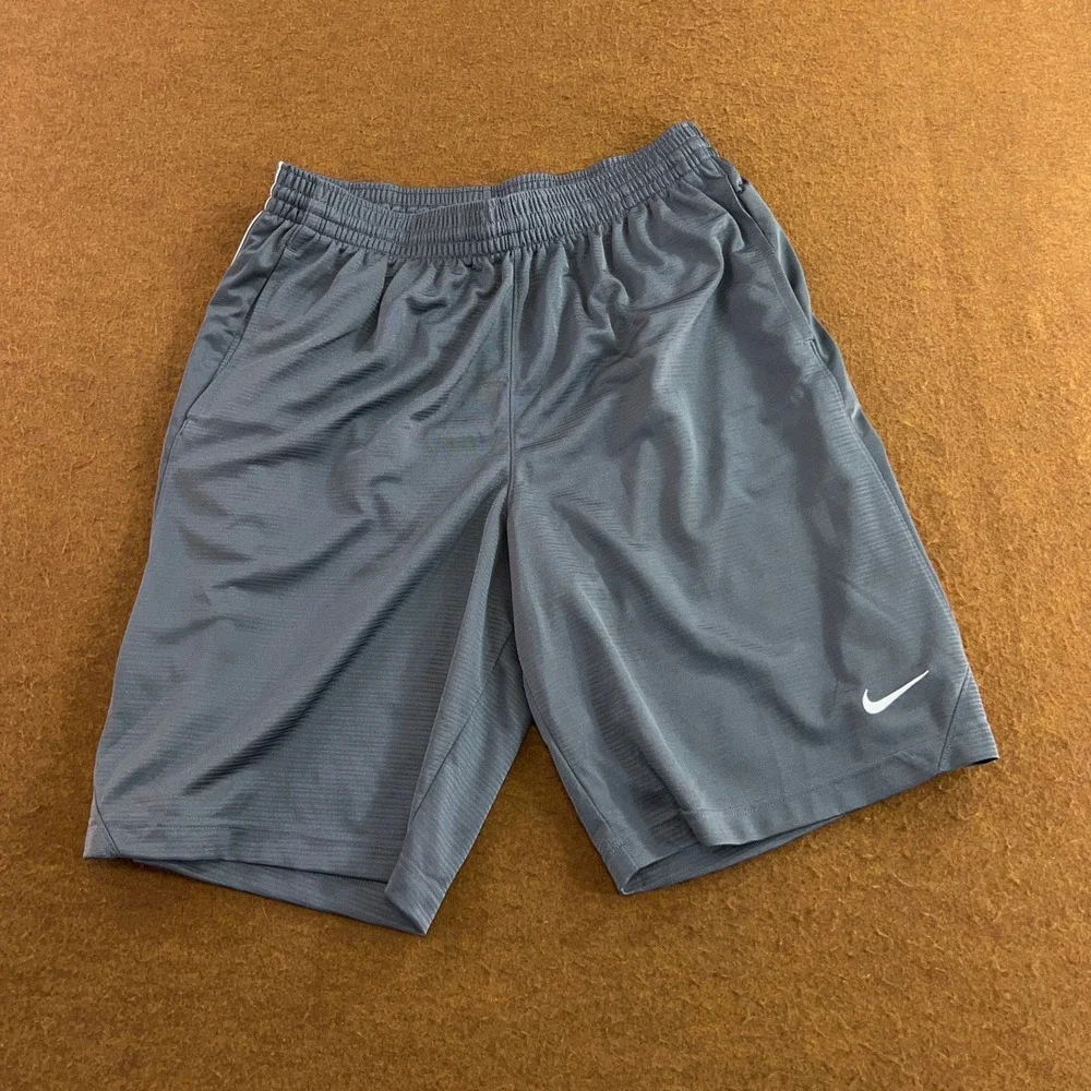 Nike Mens XL Gray Dri-FIT Athletic Basketball Training Shorts